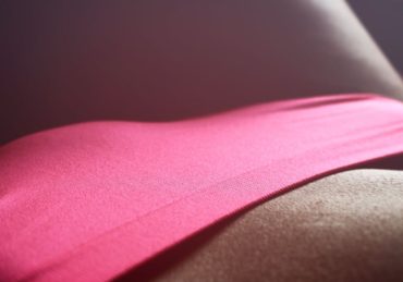 découvrez notre vaste sélection de lingerie élégante et confortable, alliant style et sensualité. des ensembles raffinés aux pièces incontournables, trouvez la lingerie parfaite pour chaque occasion. offrez-vous ou à vos proches une expérience de qualité et de raffinement avec notre collection.