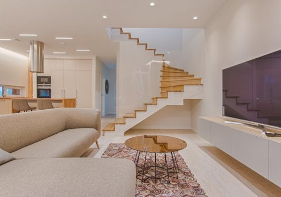 découvrez l'univers de la maison intelligente : automatisez votre habitat avec des technologies innovantes pour un confort inégalé, une sécurité renforcée et une gestion énergétique optimisée. transformez votre quotidien grâce aux solutions de smart home.