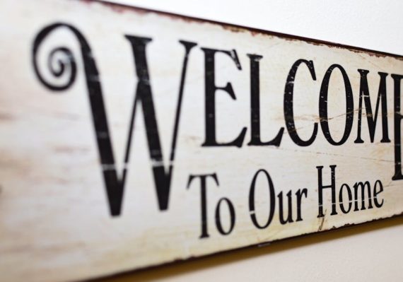 découvrez un univers accueillant et chaleureux avec 'welcome', une invitation à explorer des horizons nouveaux. profitez d'une expérience inoubliable où l'hospitalité et la convivialité sont à l'honneur.
