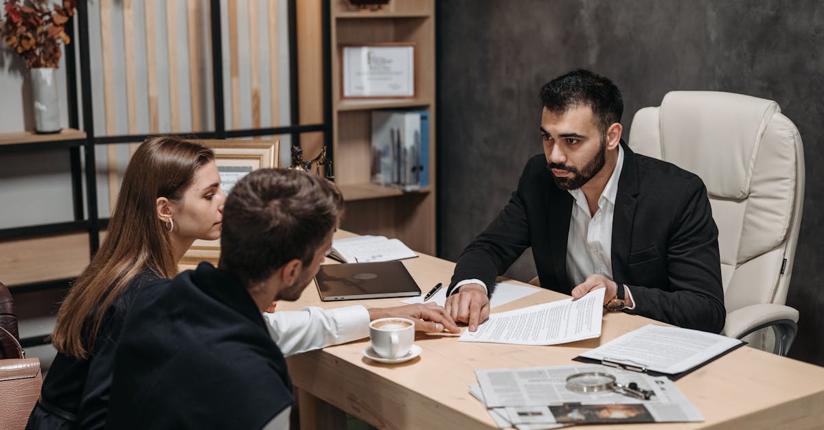 découvrez nos services juridiques professionnels : conseils personnalisés, accompagnement en droit des affaires, civil, familial et pénal. protégez vos droits grâce à nos experts.