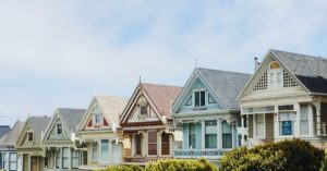 découvrez le monde de l'immobilier : conseils, actualités et tendances du marché immobilier pour acheter, vendre ou louer en toute sérénité.