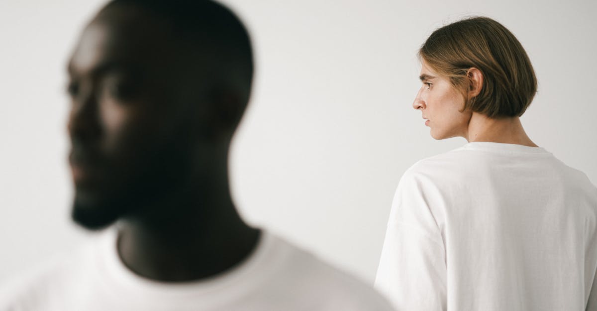 découvrez les dernières tendances de la mode : couleurs, styles et incontournables de la saison pour rester à la pointe de l'élégance.