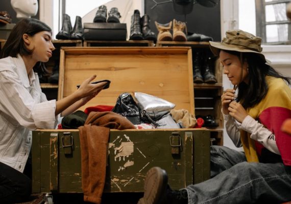 découvrez la mode durable : des vêtements éthiques, respectueux de l’environnement et tendances. adoptez un style responsable et engagé pour préserver la planète grâce à des marques de mode éco-responsables et innovantes.